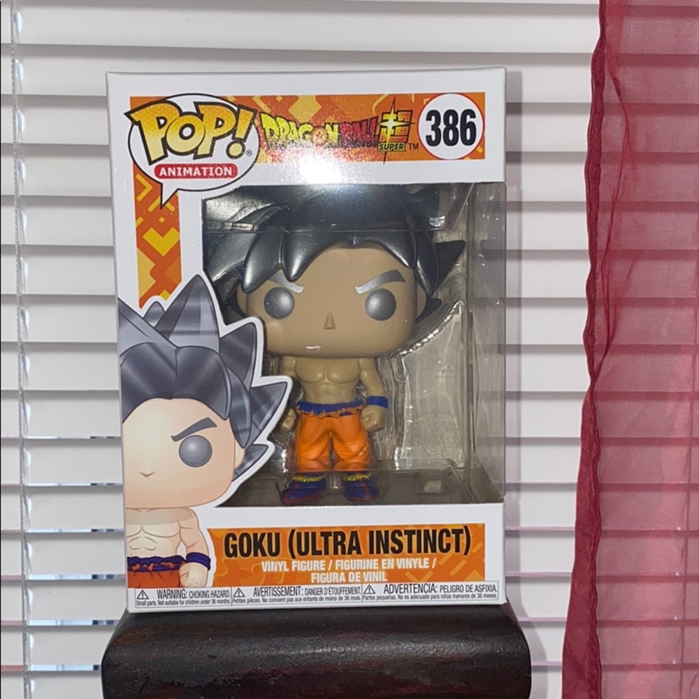 Funko Pop Goku Ultra Instinct #386